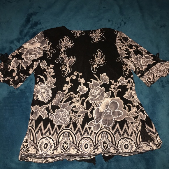 APPOINTMENTS Sheer Lined Floral Rhinestone 1X Top - Picture 4 of 7